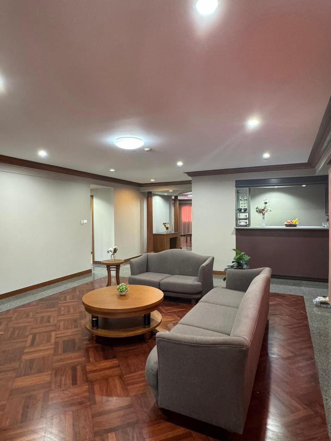 Ferienwohnung United Tower Thonglor By Aspira Bangkok Exterior foto