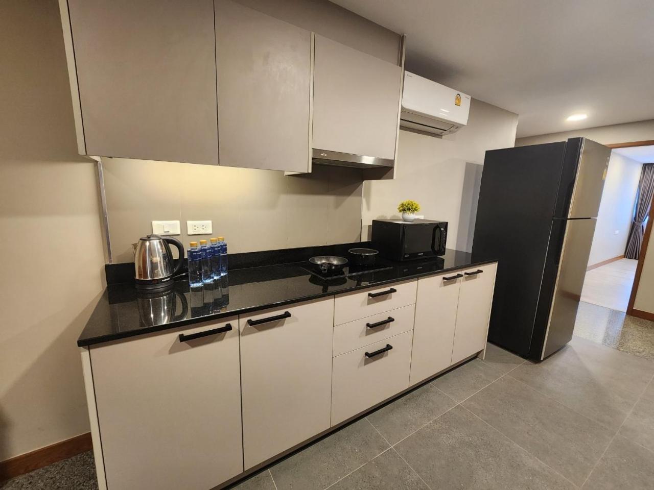 Ferienwohnung United Tower Thonglor By Aspira Bangkok Exterior foto