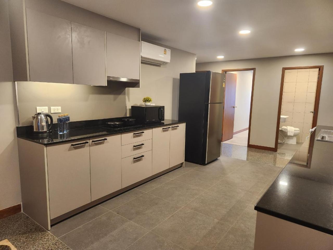 Ferienwohnung United Tower Thonglor By Aspira Bangkok Exterior foto
